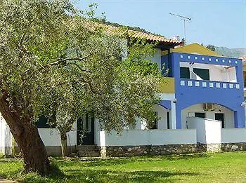 Hotel Blue Sky Villas *